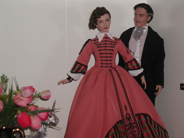 Robert Tonner Scarlett and Rhett dolls